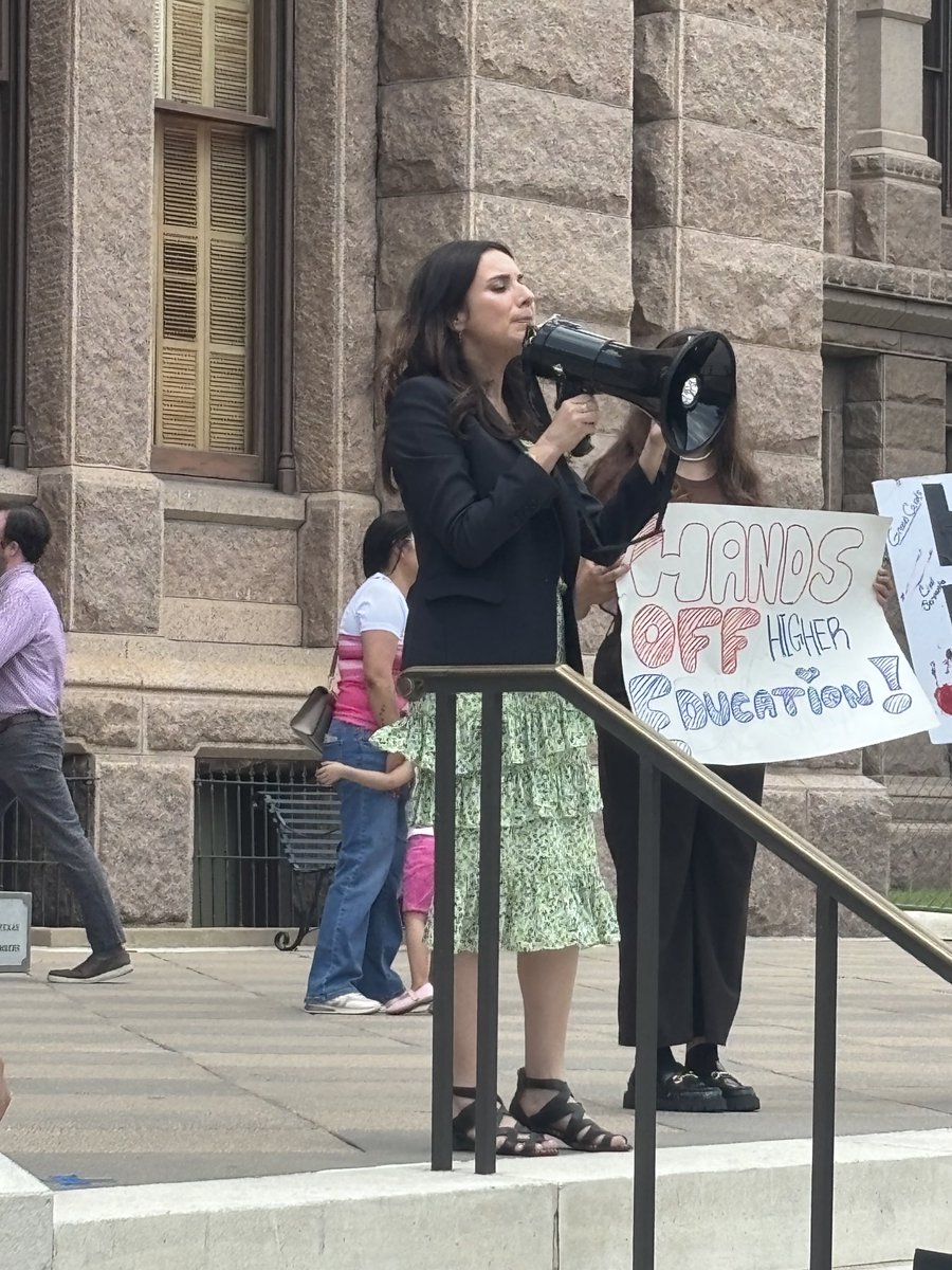 AAUP-AFT at UT Austin (@aaup_utaustin) on Twitter photo Thank you to ā¦<a href="/GinaForAustin/">Gina Hinojosa</a>ā© for speaking at the Hands Off Higher Education rally today. Thanks also to the student organizers! #TxLege #TxEd Thank you to ā¦<a href="/GinaForAustin/">Gina Hinojosa</a>ā© for speaking at the Hands Off Higher Education rally today. Thanks also to the student organizers! #TxLege #TxEd