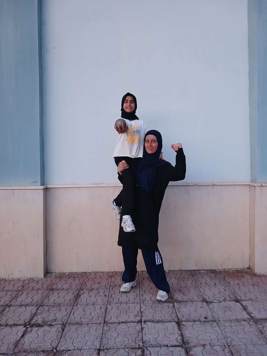 Bocce Volo il seçmelerinde şampiyon olan okulumuz öğrencileri  Haziran ayında Ankara'da yapılacak olan Türkiye Volo Şampiyonasına katılmaya hak kazandılar Öğrencilerimizi ve Rukiye YÜKSEL öğretmenimizi tebrikeder Türkiye Şampiyonasında başarılardileriz.