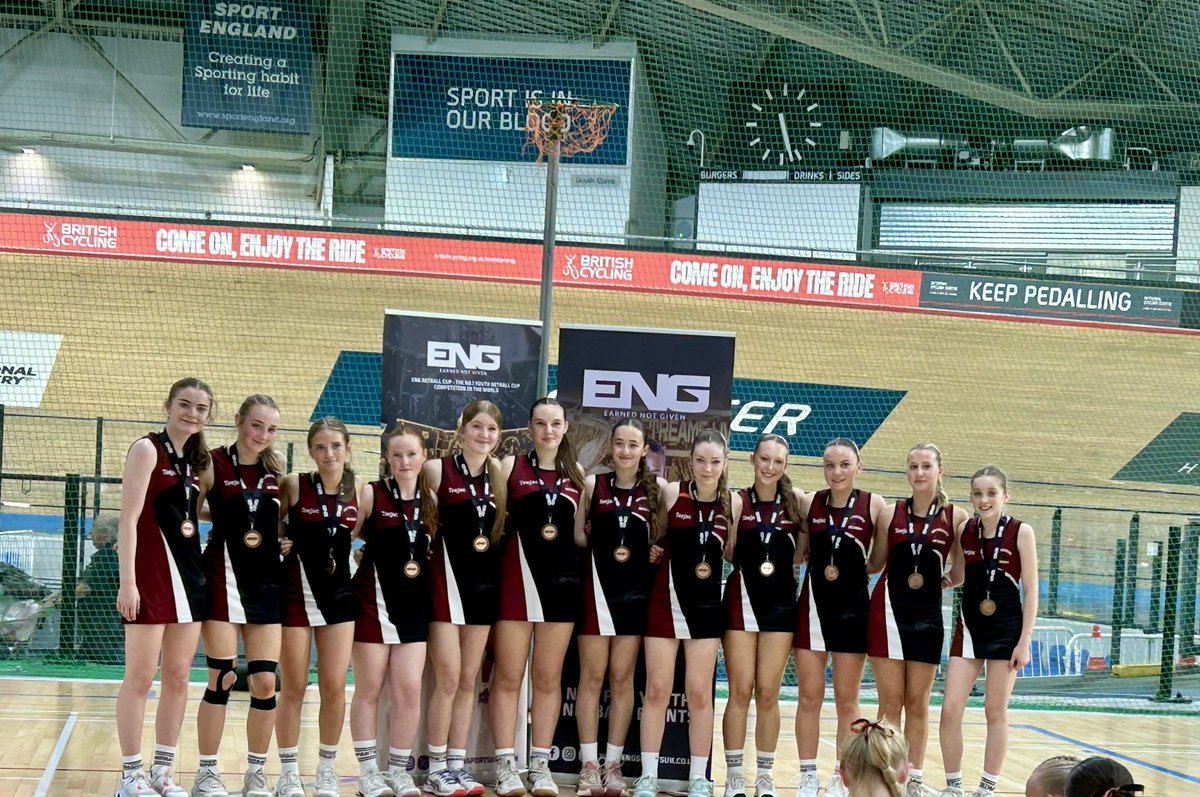 First time we have entered Eng U14’s Northern competition we went for the experience and came away with third place and a place in Nationals in London in June very proud of them all. Well done Kelly and girls 🐾🥰🥉