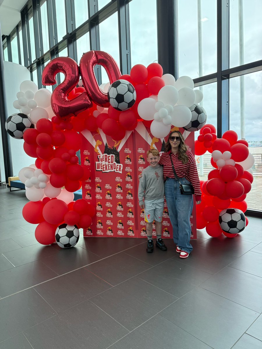 ruthaewoods's tweet photo. Number 20 🏆❤️‍🔥⚽️ https://t.co/wyuFRvjfXe