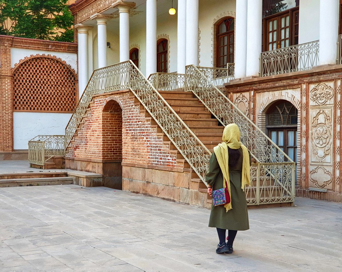 Orient_Trips's tweet photo. A 19th-century Persian mansion turned museum—Amir Nezam House in Tabriz dazzles with stained glass, mirrored halls &amp; Qajar elegance. Discover Iran’s artistic past: https://t.co/AOZE4p33E2 #Iran #Tabriz #Architecture https://t.co/mLJq3oxJ7j