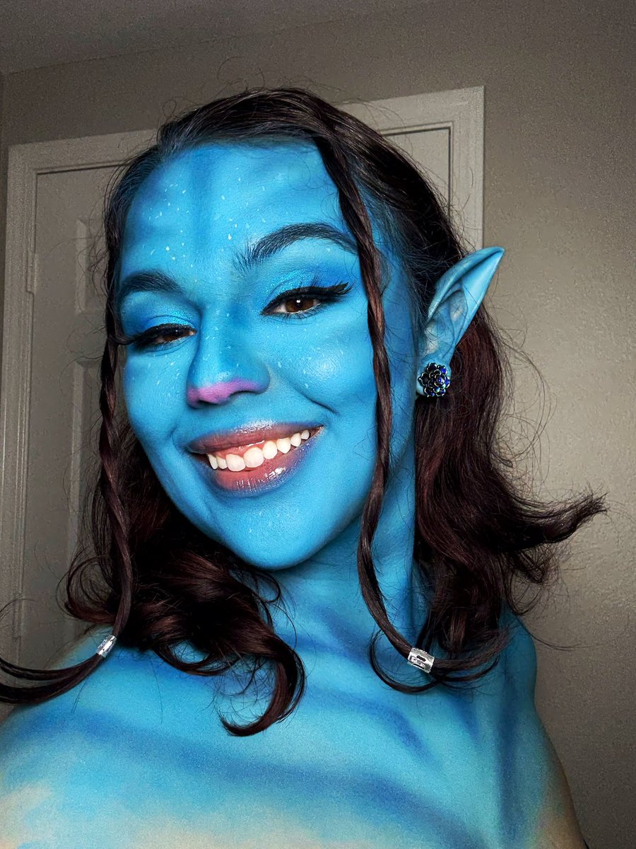 Last week we did this one stream! Tonight we try orange 🧡
Stream is at 6 pm mst 
#twitxh #facepaint #AVATARTheWayOfWater