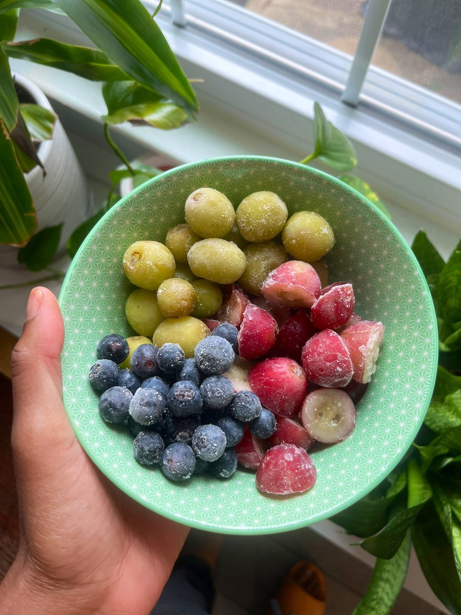 Frozen fruit salad.🍇🫐