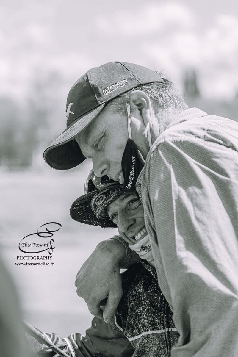 𝐄́𝐥𝐢𝐬𝐞 𝐅𝐨𝐬𝐬𝐚𝐫𝐝 tweet media