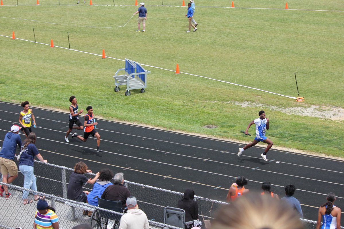 ScottieTrack's tweet image. Big congratulations to Taj Jones for walking away with 3 medals as well. 3 weeks ago we threw this kid into triple jump and he hasn’t looked back since. Bright future ahead for this young one!!
@coachjstinson
@GHSScottieSport