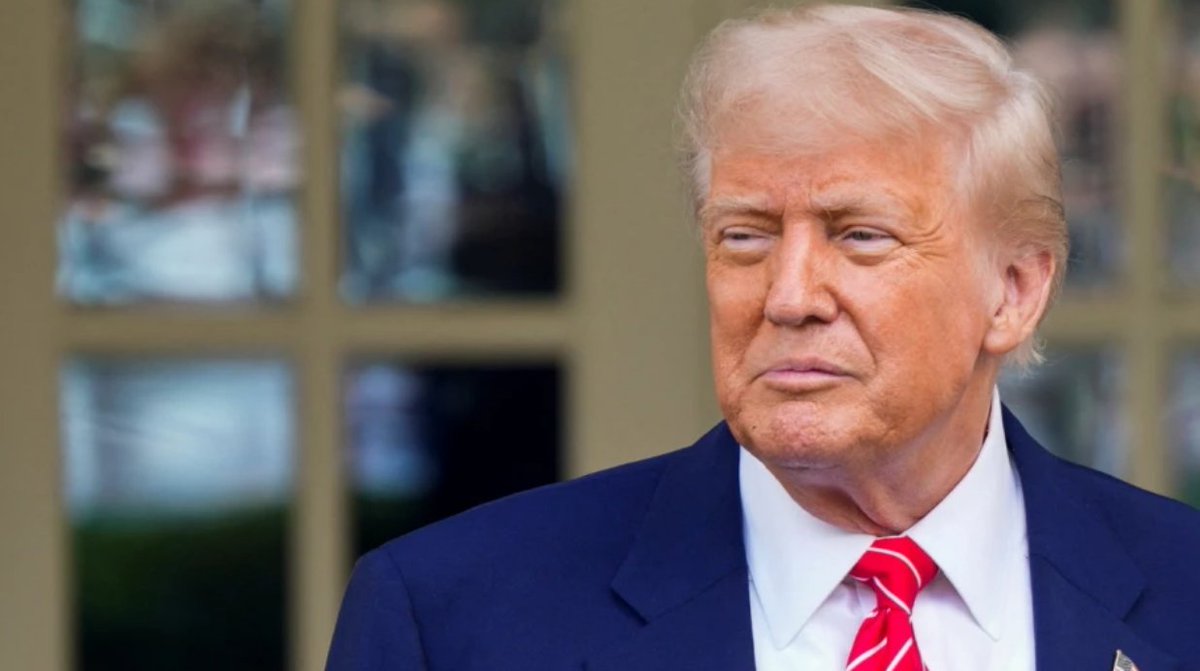 #EU | “Queremos saber quiénes son": Donald Trump exige a #Harvard revelar datos de sus estudiantes extranjeros.

Los alumnos conforman el 31% del total en la universidad.

aztecanoticias.info/3SQcNpt