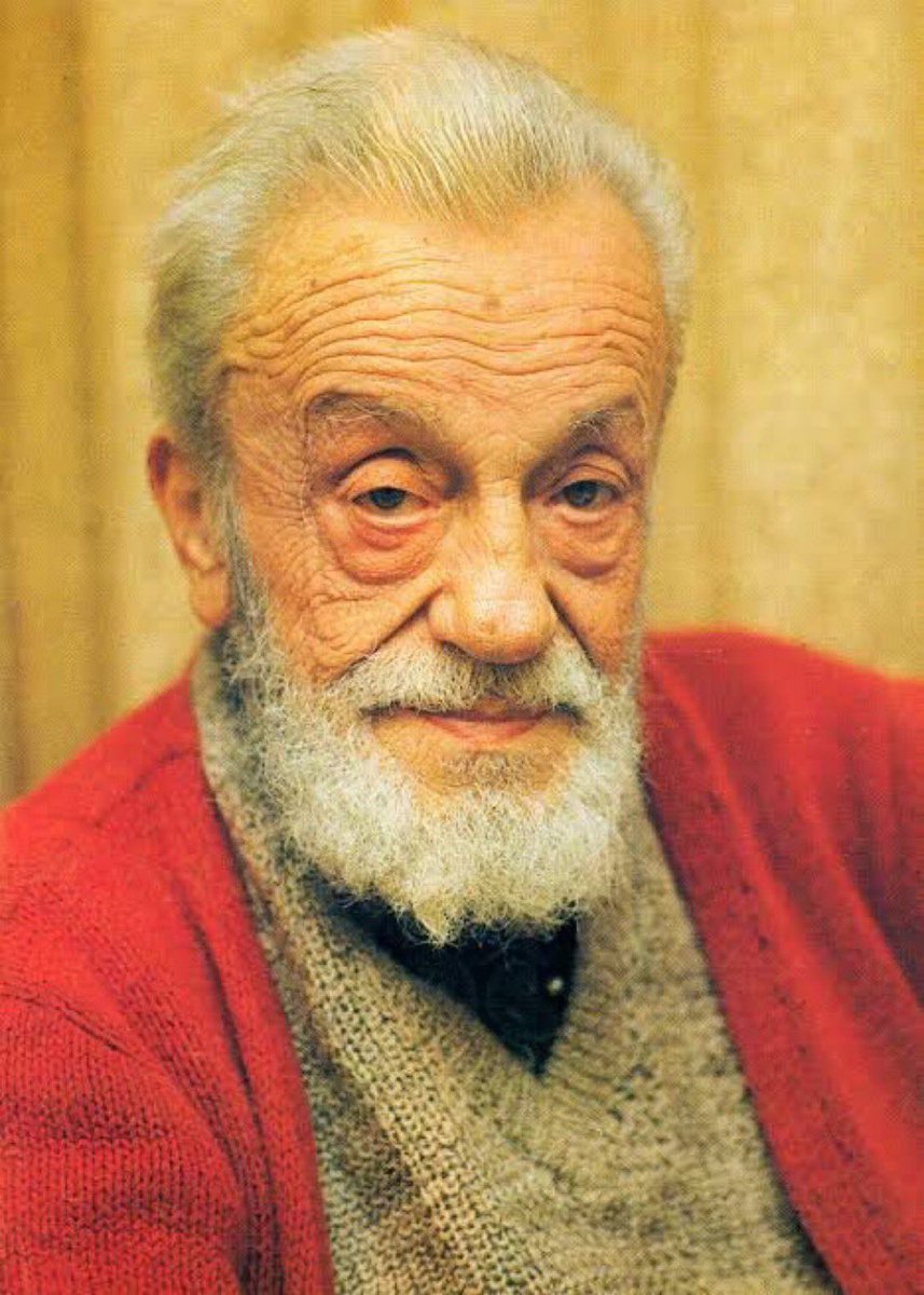 Büyük doğum'un çilesini çektin...
Büyük Doğu'nun tohumlarını ektin...
*
Devlerin cüce 
cücelerin dev yapıldığı bir ülkede
Dalga-kıranlar gibi savaştın..
Surda bir gedik açtın...
*
Vefatının sene-i devriyesinde 
Selâm Sana!
Rahmet Sana!
Şükran Sana!
Üstad #NecipFazılKısakürek