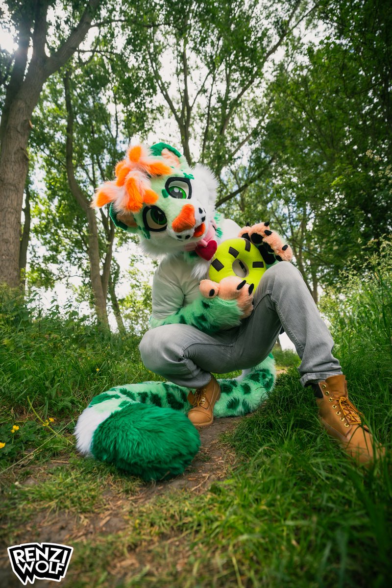 Leo Manchas~ (@manchasleo) on Twitter photo Finally got my suit made by <a href="/MiesdoCreations/">๐๐ญ MiesdoCreations ๐ญ๐</a> and pictures made by Renzi Finally got my suit made by <a href="/MiesdoCreations/">๐๐ญ MiesdoCreations ๐ญ๐</a> and pictures made by Renzi