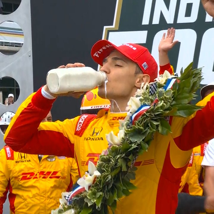 FormulaDirecta's tweet photo. 🇪🇸 ¡¡¡ESPAÑA CONQUISTA LA TRIPLE CORONA DEL AUTOMOVILISMO!!!

👑 Fernando Alonso - GP Mónaco F1.
👑 Fernando Alonso, Marc Gené y Miguel Molina - 24 Horas de Le Mans.
👑 Álex Palou - 500 Millas de Indianápolis. https://t.co/per8tQbevv