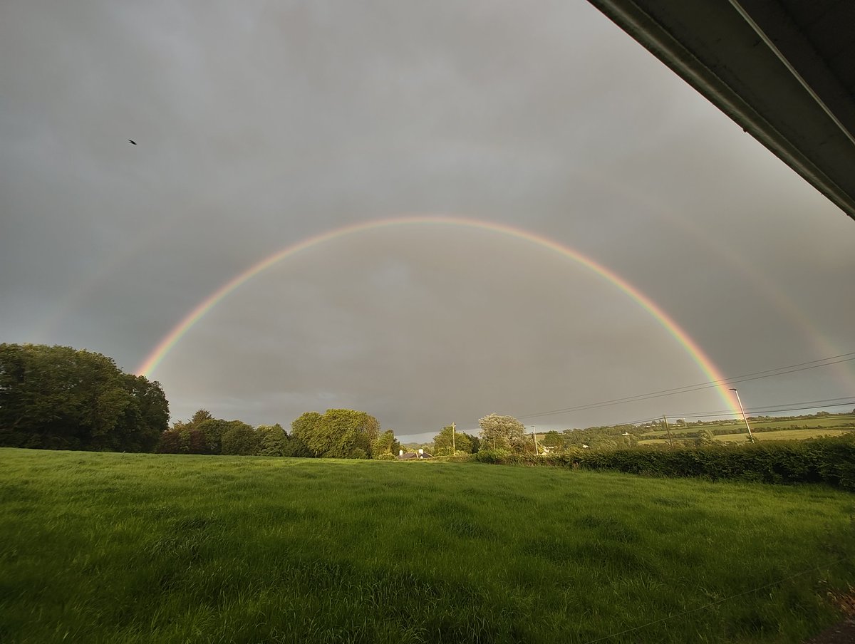 ShaneCogan's tweet photo. @gerryodonnell0 @CarlowWeather @barrabest Conna, Co. Cork https://t.co/a7FH7VQso6