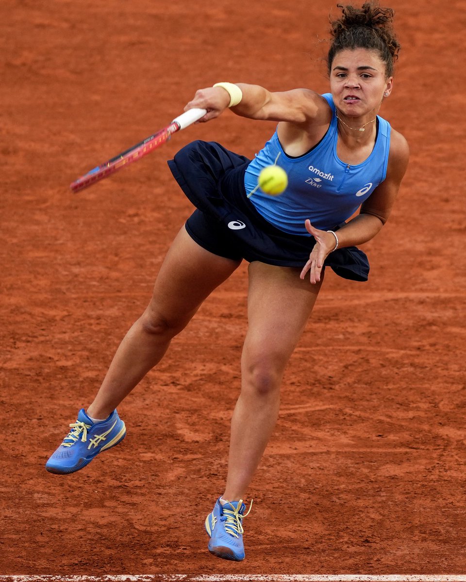 Jasmine Paolini (@jasminepaolini) on Twitter photo Roland Garros is on! Tough one, but happy to get the win in the first match. ๐ช๐พ
@wta
<a href="/rolandgarros/">Roland-Garros</a> Roland Garros is on! Tough one, but happy to get the win in the first match. ๐ช๐พ
@wta
<a href="/rolandgarros/">Roland-Garros</a>