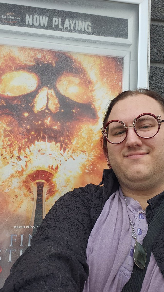 TheChibiSaturn's tweet photo. Went and saw Final Destination 6 today, it rocked! Wish Kimberly cameo'ed in it https://t.co/w3okKUl7R8