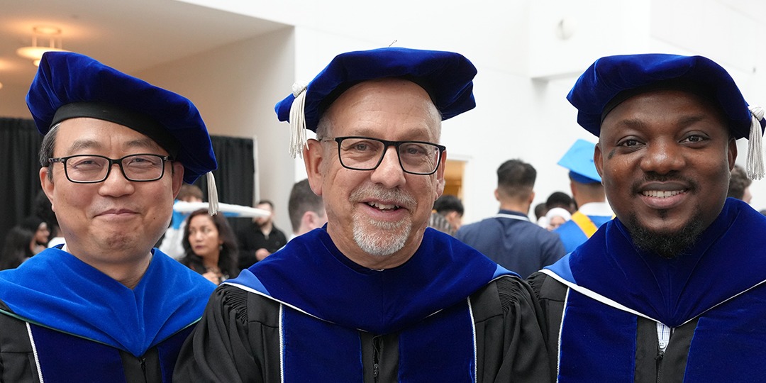Jacobs School at University at Buffalo (@jacobs_med_ub) on Twitter photo At our 5/18 <a href="/Jacobs_Med_UB/">Jacobs School at University at Buffalo</a> #BiomedicalSciences commencement ceremony, we awarded 31 PhD, 73 masterâs & 201 baccalaureate degrees! 11 of the PhD degrees & 6 of the masterâs were awarded in <a href="/RoswellPark/">Roswell Park</a> programs!
đ More: ms.spr.ly/6010SgucE
#UBAlumni #UBuffalo #UBClassOf2025 At our 5/18 <a href="/Jacobs_Med_UB/">Jacobs School at University at Buffalo</a> #BiomedicalSciences commencement ceremony, we awarded 31 PhD, 73 masterâs & 201 baccalaureate degrees! 11 of the PhD degrees & 6 of the masterâs were awarded in <a href="/RoswellPark/">Roswell Park</a> programs!
đ More: ms.spr.ly/6010SgucE
#UBAlumni #UBuffalo #UBClassOf2025
