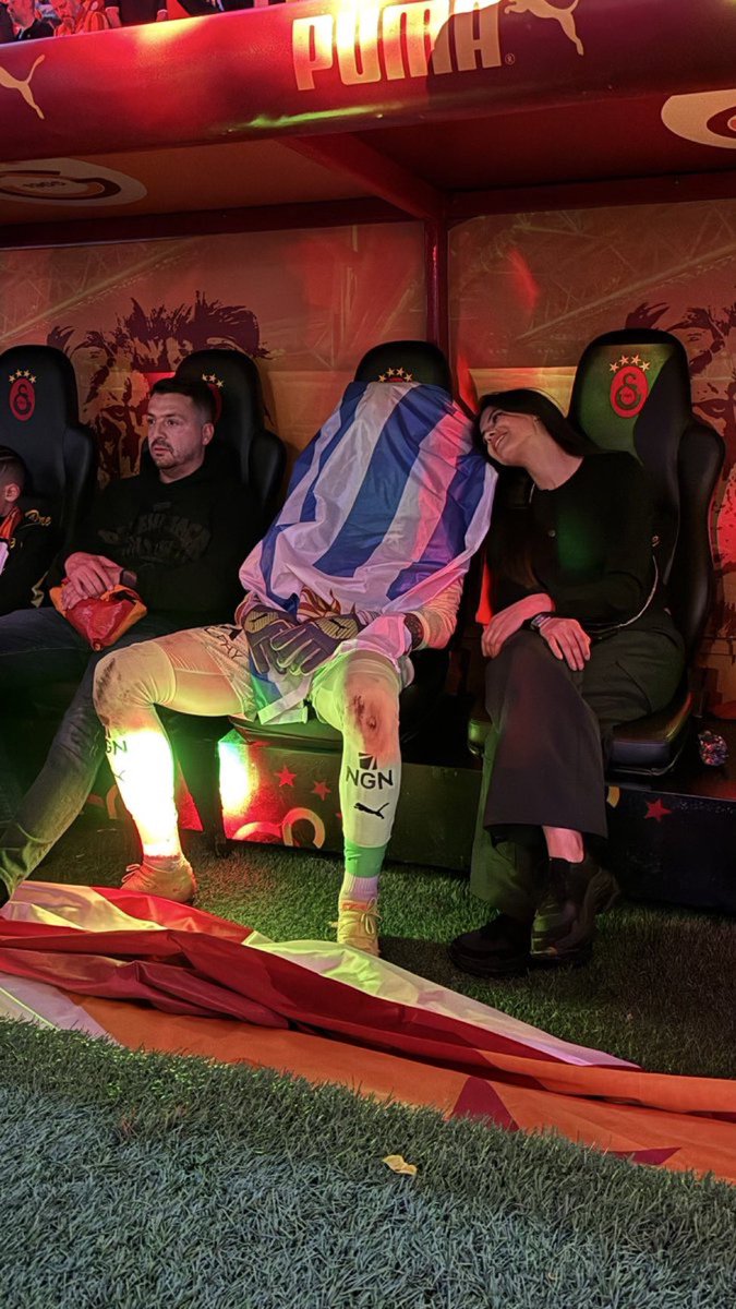 çünkü ayrılıklar da sevdaya dahil