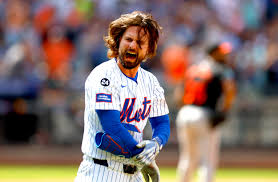 PattiMets's tweet photo. I'm hoping for the best to get Jose (and Jesse) back on this roster ASAP. #TeamSiri #TeamWinker
They barely played, and some of y'all weren't giving them a minute. 
The Mets need this energy, and they'll do good. Heal up, fellas!
#LGM https://t.co/VEWbIfEr8r