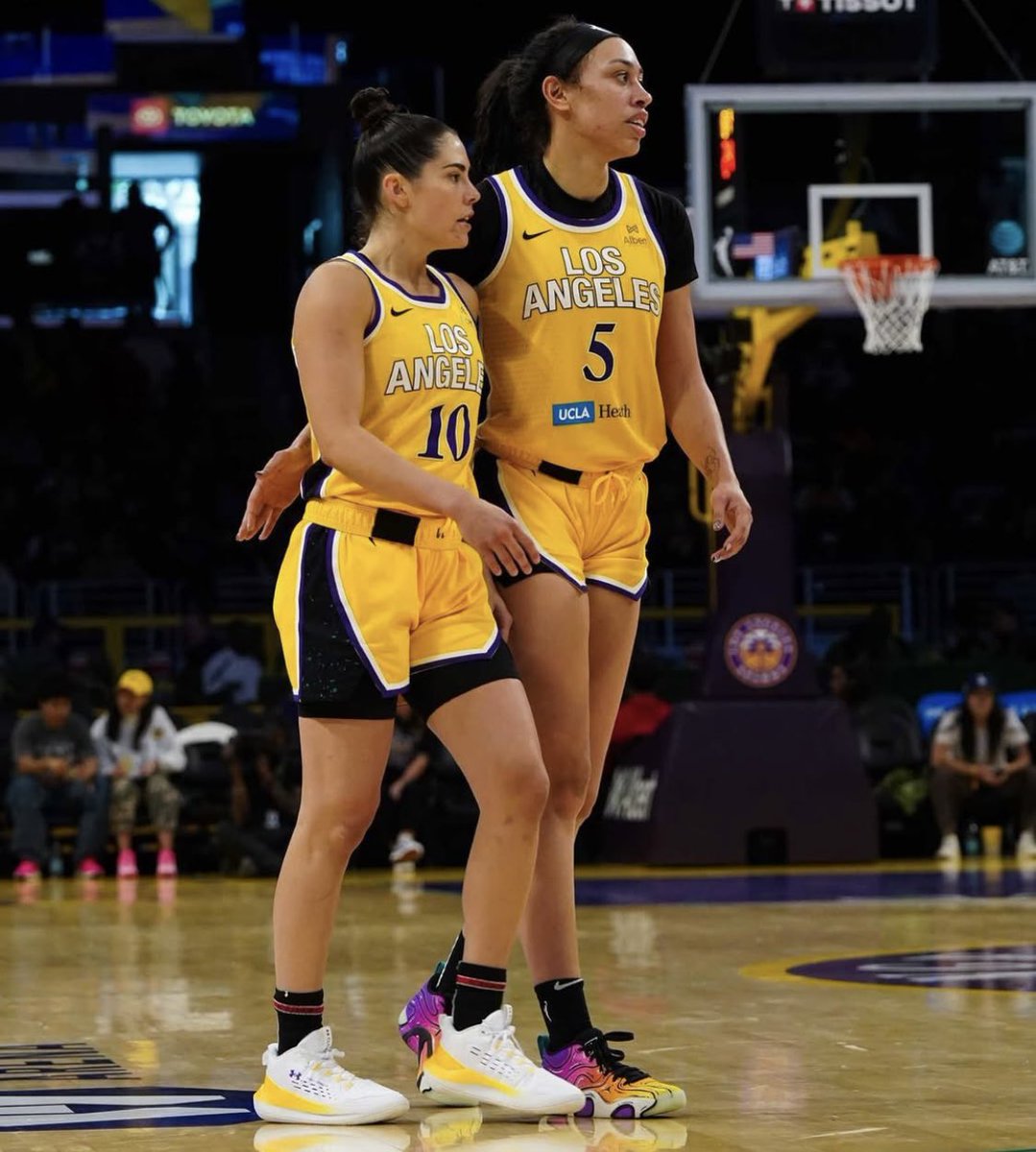 Dirty Bubble Bets (@dirtybubblebets) on Twitter photo โญ๏ธ๐ WNBA FREEPLAY ALERT โญ๏ธ๐
๐ Los Angeles Sparks -3.5 (-115) โน๏ธโโ๏ธ
2-0 On WNBA Freeplays This Year โ
Who's Riding With DBB Tonight? ๐๐ฅ
LIKE โค๏ธ + RT โป๏ธ + COMMENT ๐ฃ๏ธ
Freeplay Sponsored By <a href="/Play_Texan/">Play Texan Sportsbook</a> ๐ โญ๏ธ๐ WNBA FREEPLAY ALERT โญ๏ธ๐
๐ Los Angeles Sparks -3.5 (-115) โน๏ธโโ๏ธ
2-0 On WNBA Freeplays This Year โ
Who's Riding With DBB Tonight? ๐๐ฅ
LIKE โค๏ธ + RT โป๏ธ + COMMENT ๐ฃ๏ธ
Freeplay Sponsored By <a href="/Play_Texan/">Play Texan Sportsbook</a> ๐
