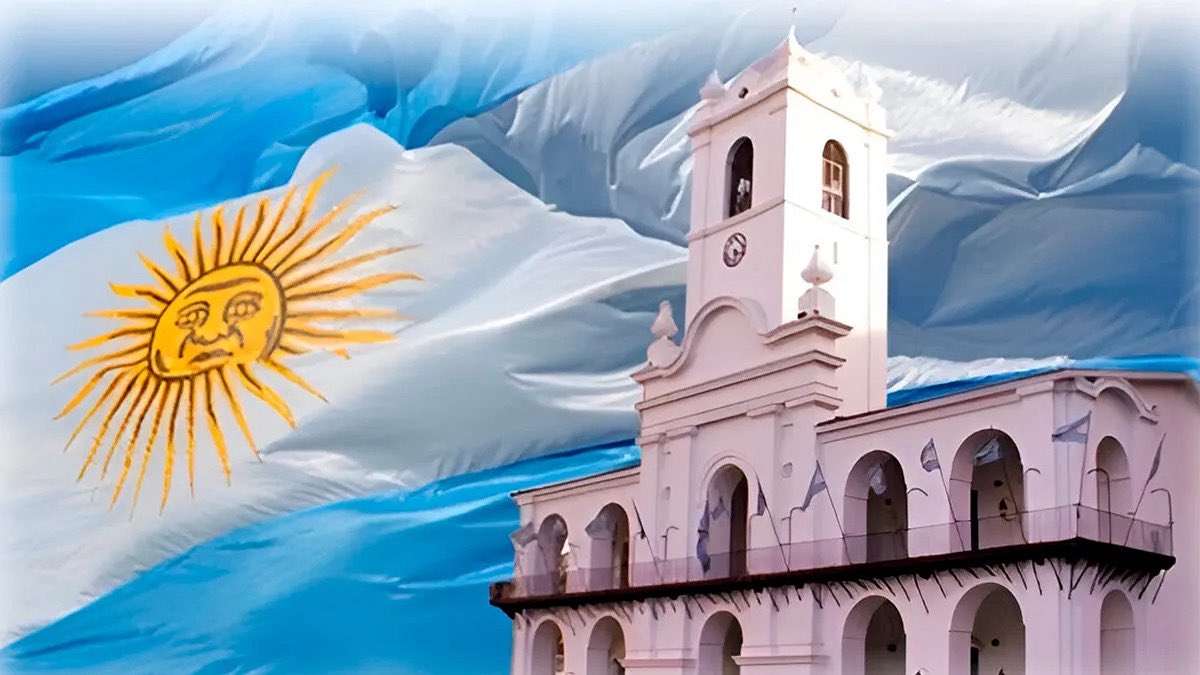 El 25 de Mayo honremos a quienes iniciaron la lucha por la libertad y la soberanía de nuestra Patria, construyendo juntos un futuro mejor. Para ello, es necesario recordar nuestra historia y reivindicar nuestra identidad como nación con solidaridad, memoria, tolerancia y