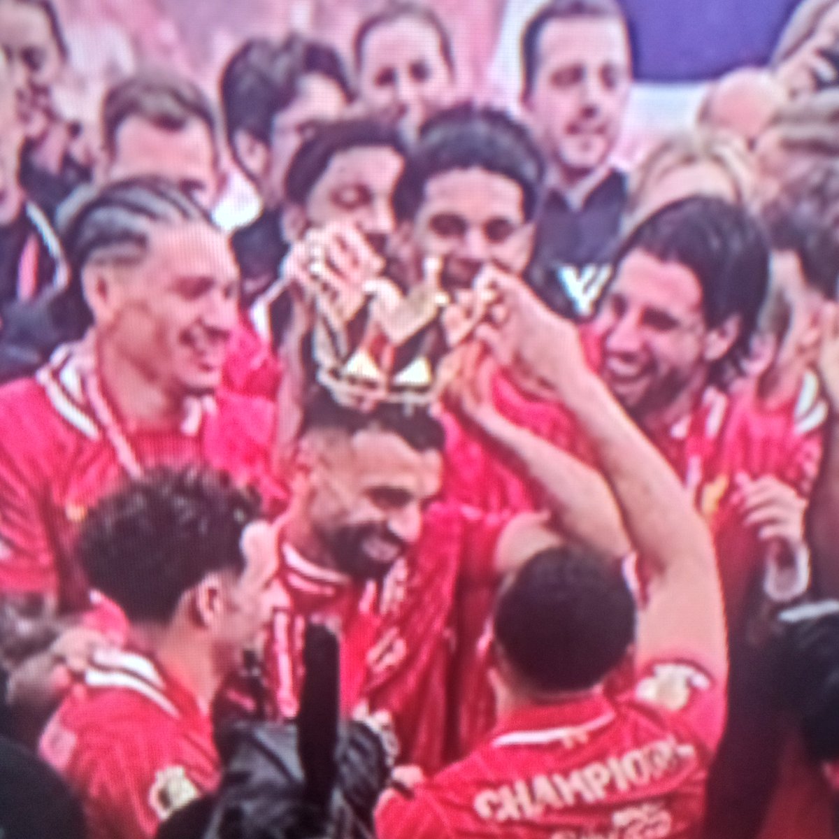 A player who came from a small town in Egypt, climbs to the top of the English Premier League and wins all the awards: Best Player, Best Assist, Golden Boot, Best Player in the English Premier League. And there is a terrible silence from the media, except for Amr Diab.