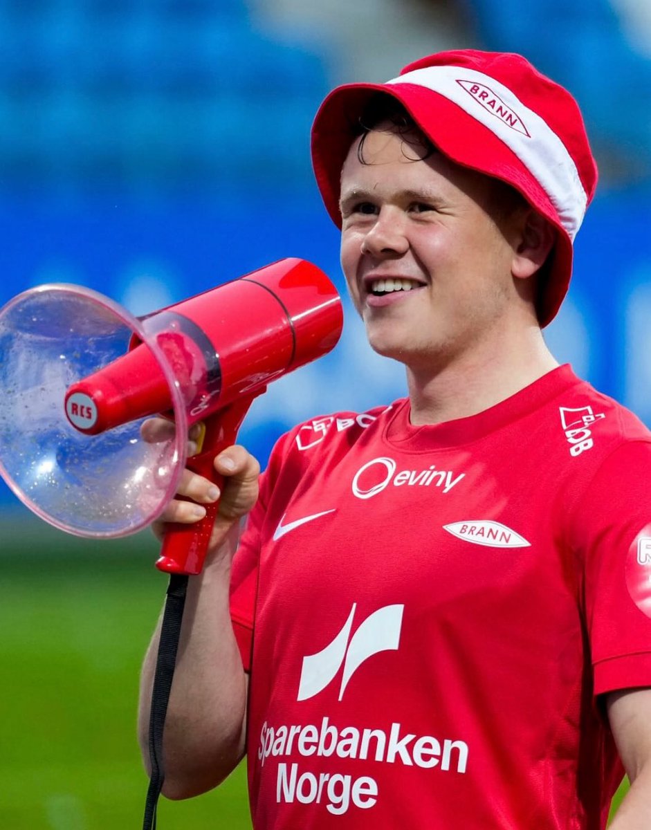 Legende <a href="/Eggymagg/">Eggert Aron Guðmundsson</a>