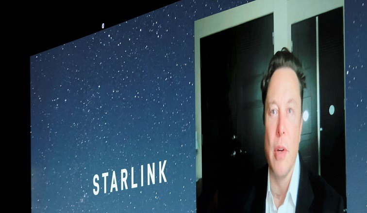 [TALKING POINT] Communications Minister Solly Malatsi will appear before Parliament over his recent ICT policy directive, which may exempt Starlink from BBBEE requirements. 
Do you support this as being in the best interest of South Africans? 

#sabcnews #FirstTakeSA