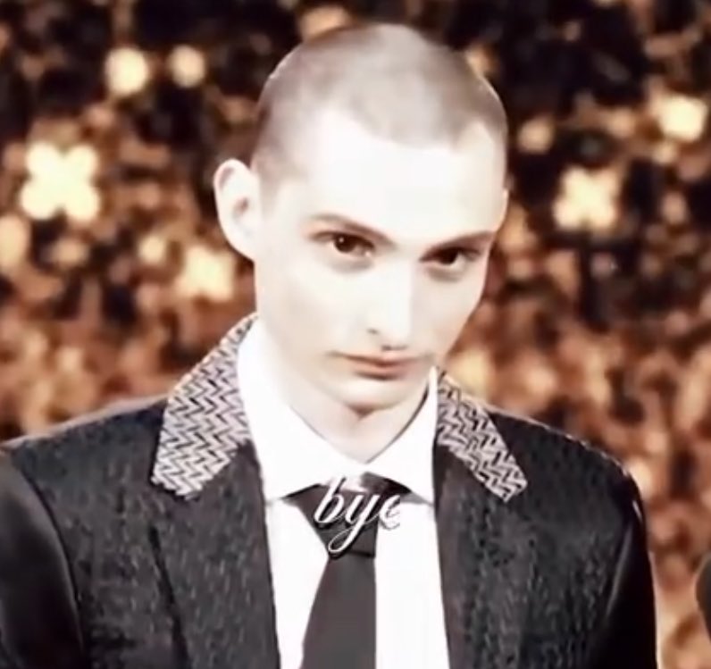 firstconcertoya's tweet photo. I KNOW I LEFTTHIS ACCOUNT BUT I ALSO INOW I HAHE STRANGER THINGS MUTUALS. i want you all to know finding out finn is bald made my day significantly worse. why why why why why why why https://t.co/WZT52RuFbj