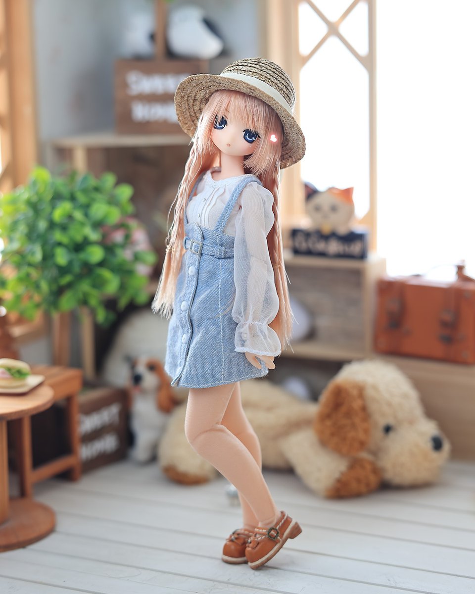 北海道の朝はまだ一桁な日も有るので、コーデに苦労する季節(・ω・)