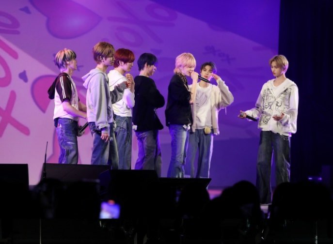 the_EPEX's tweet photo. [📰]
이펙스, 막강한 글로벌 팬심…타이페이 단독 콘서트 성료 
(출처: 엑스포츠뉴스)

🔗 https://t.co/vy6QzMcFMj

#EPEX #이펙스 #Eight_Apex #EPEX3rdCONCERT #青春匱乏 #EPEXinTAIPEI #위시 #뮤 #아민 #백승 #에이든 #예왕 #제프 https://t.co/rmX9HnPqOi