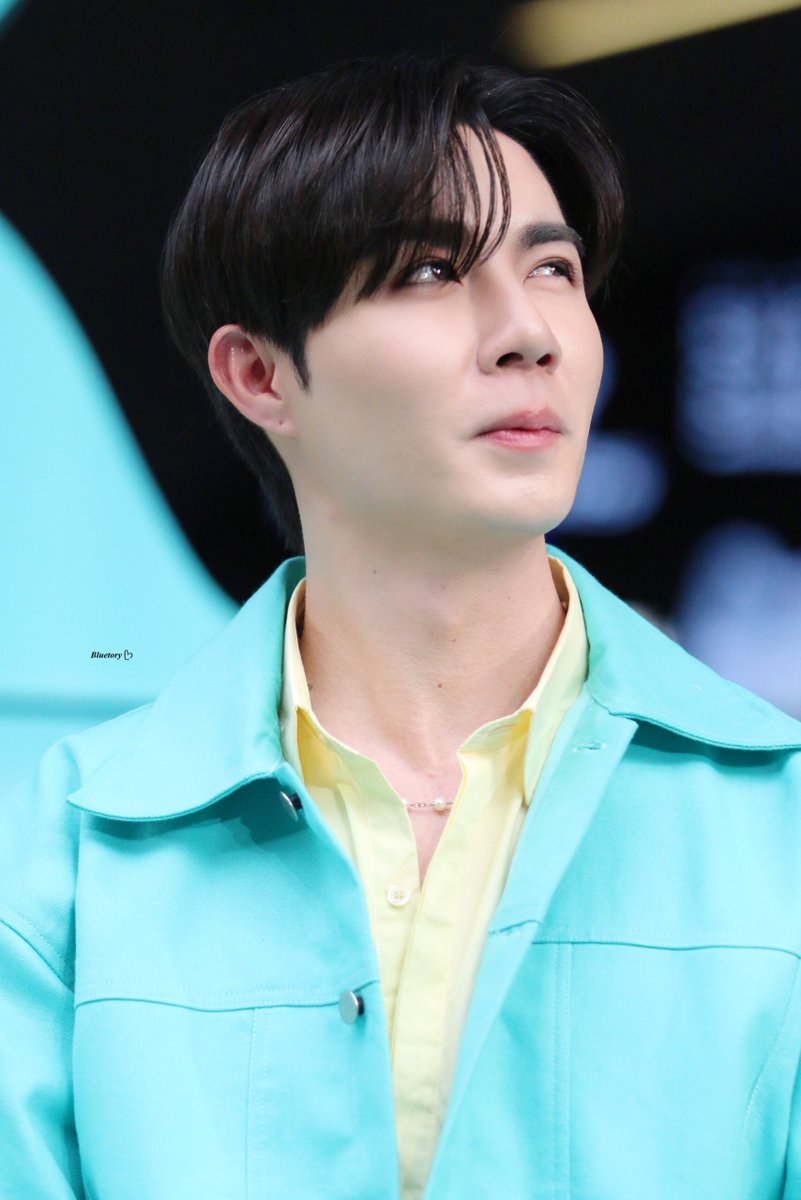 Bluetory1's tweet photo. 25.05.25 𝑹𝒆𝒔𝑲𝒊𝒆𝒉𝒍’𝒔 𝑨𝒄𝒏𝒆 𝒘𝒊𝒕𝒉 𝒁𝒆𝒆𝑷𝒓𝒖𝒌

เพราะเมื่อวานพี่ซีจัดการกับพระอาทิตย์ให้    วันนี้เลยไม่มีแดด 😀

@zee_pruk 
ZEE WITH KIEHLS 
#ResKiehlsAcneXZEEPruk
#ZeePruk #Zunshine
#JPPNphoto https://t.co/gU9bd0K5y0
