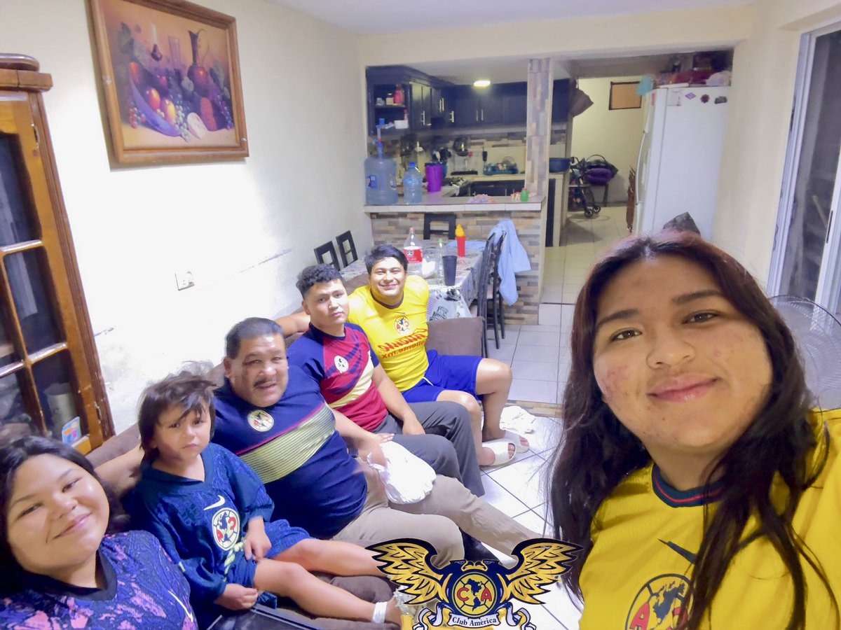 alejandroense's tweet photo. @TUDNMEX @TolucaFC @ClubAmerica @Canal_Estrellas @AmericaFemenil https://t.co/vhz5i0839W