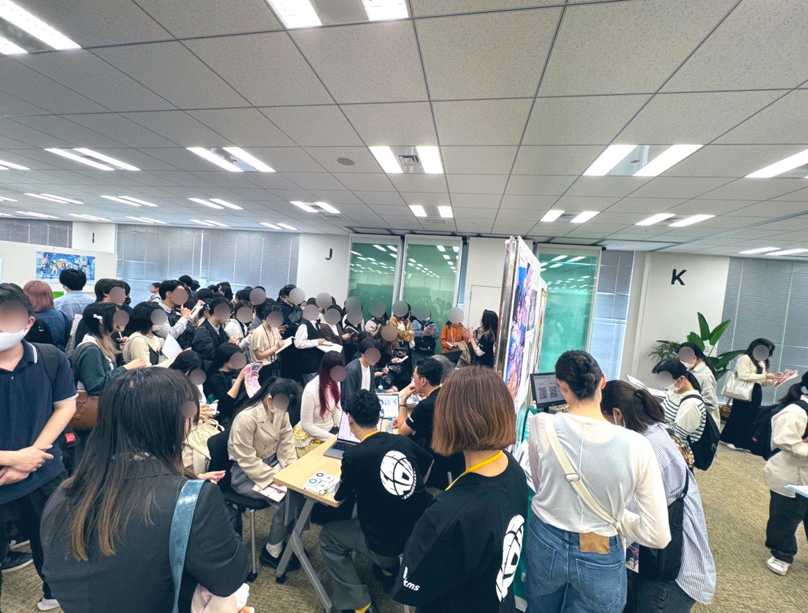 KMSinc_recruit's tweet photo. おはようございます！採用担当まい丸です🙆🏼‍♀️
品川区の天気は☁️

昨日ご参加いただきました皆さま、本当にありがとうございました🥹🙌
これからも採用情報をお届けしていきますので、お見逃しなく🤩

#企業公式が朝の挨拶を言い合う 
#クリエイティブのしごと展
#vivivit #イベント情報 https://t.co/TUAGNA9Qho