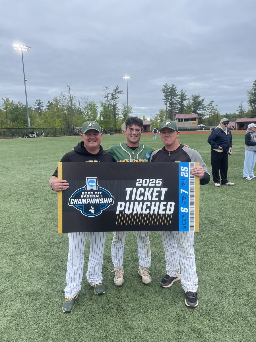 Congrats to my guys Coach Chris  Langan. Steve Langan and Christian Bauman on advancing  to the NCAA D2 World Series.  So proud of you !!!Love you guys . Keeping grinding  men will be rooting for you as always !!!