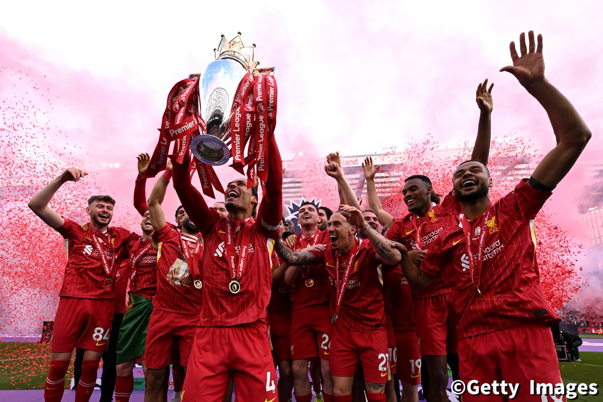 📸フォトギャラリー📸 ついにトロフィーがその手に！ #プレミアリーグ