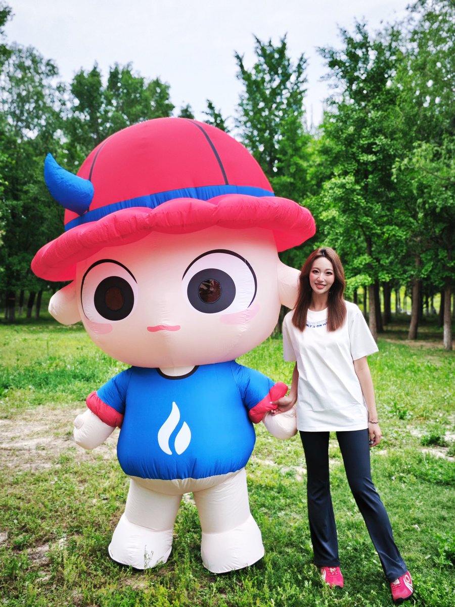 周一了冲啊！
PS：有没有看到我的新？？