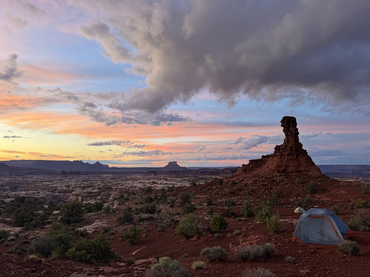 Welcome to The Maze: the wildest corner of Canyonlands National Park—and the most remote ride we offer! 🏜️🚵‍♂️