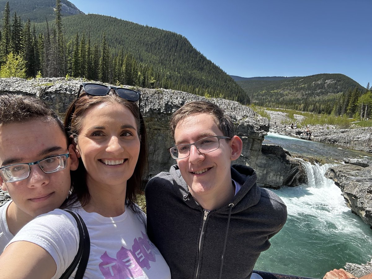 Tesla Owners Club of Alberta 🚗⚡🇨🇦 tweet media
