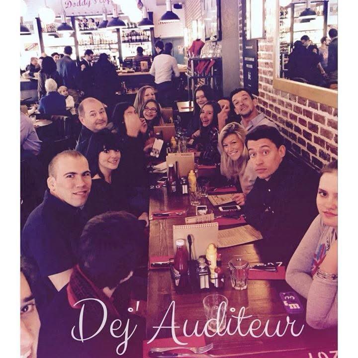 Panda__Cute's tweet photo. @cauetofficiel Bon..
J’ai vu Cauet des années en arrière quand il était encore sur NRJ, j’ai manger avec lui son équipe et des auditeurs.
L’homme que j’y est vu est gentil, doux, quelqu’un d’adorable.
Je ne crois rien des accusation qu’il a reçu
Change pas coco tu reste le meilleur pour moi ❤️ https://t.co/2LjZrPRv6j
