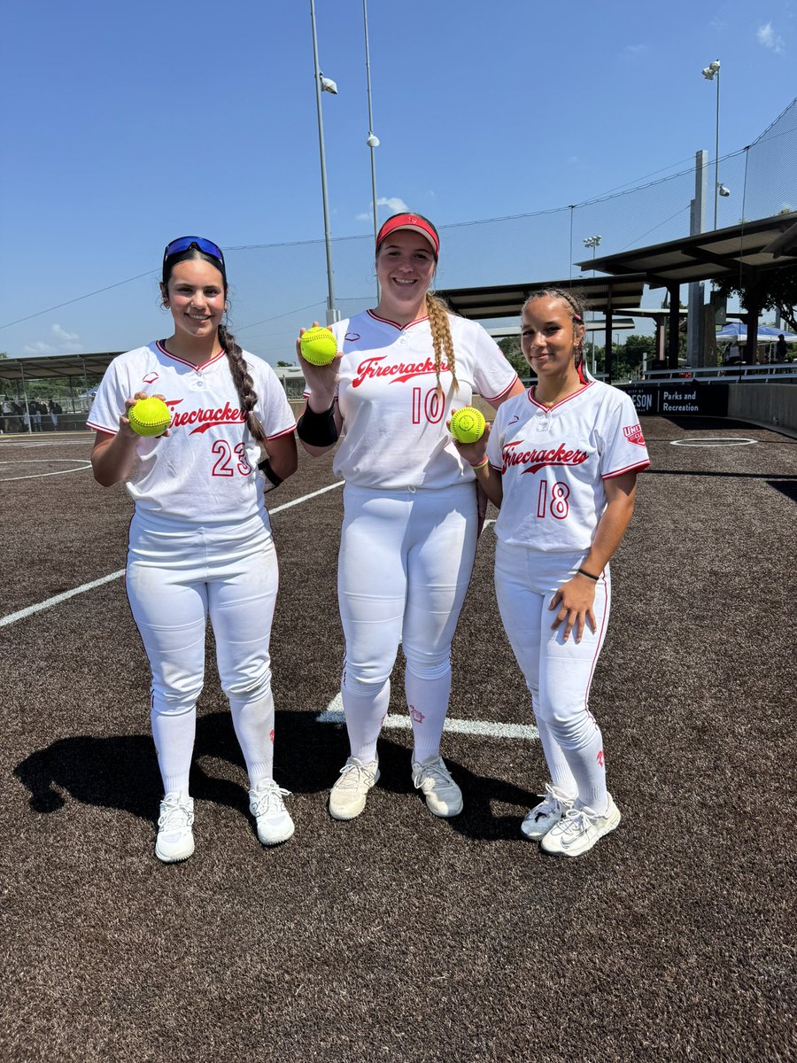 Firecrackers DFW Martinez 16U (@fcdfwmtz16s) on Twitter photo Huge congrats to our 3 HR Hitters
2027 Uncommitted 1B <a href="/ceciliaperry_/">Cecilia Perry</a> w/a Grand Slam
2027 Uncommitted SS/OF <a href="/Jacie_2008/">Jacie Patterson</a> with a no doubter to centerfield in the Championship game
2027 Uncommitted 3B/1B <a href="/AveryRodriguezE/">Avery Rodriguez</a> with a moonshot in the semifinal game #FCDFWMtz16s #GasGirls Huge congrats to our 3 HR Hitters
2027 Uncommitted 1B <a href="/ceciliaperry_/">Cecilia Perry</a> w/a Grand Slam
2027 Uncommitted SS/OF <a href="/Jacie_2008/">Jacie Patterson</a> with a no doubter to centerfield in the Championship game
2027 Uncommitted 3B/1B <a href="/AveryRodriguezE/">Avery Rodriguez</a> with a moonshot in the semifinal game #FCDFWMtz16s #GasGirls