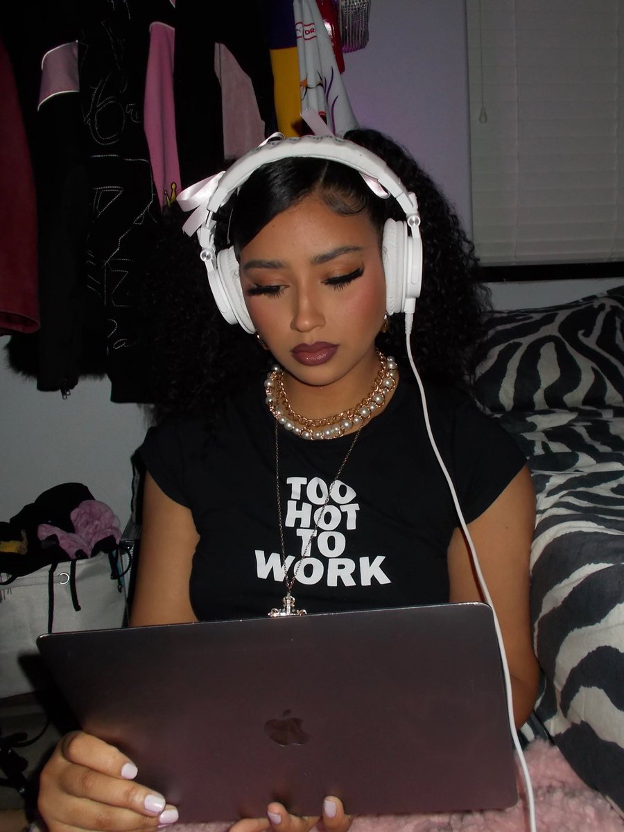 christkillx's tweet image. 