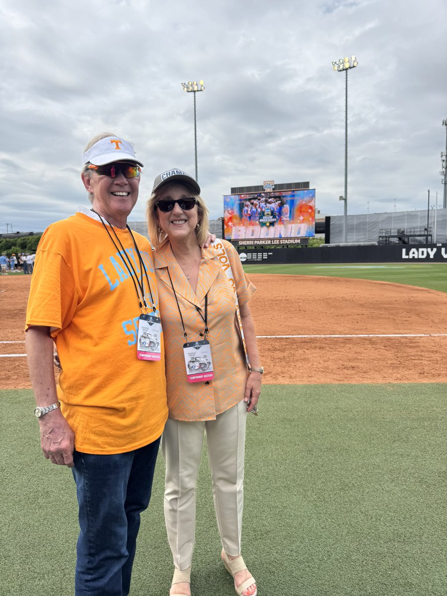 Donde Plowman (@dondeplowman) on Twitter photo There was endless amounts of joy as we celebrated <a href="/Vol_Softball/">Tennessee Softball</a> being #WCWS bound! So proud of our Lady Vols! ๐
#GBO #EverythingSchool There was endless amounts of joy as we celebrated <a href="/Vol_Softball/">Tennessee Softball</a> being #WCWS bound! So proud of our Lady Vols! ๐
#GBO #EverythingSchool