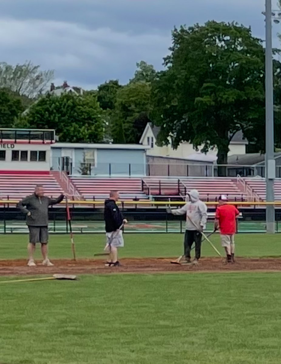 Melrose Athletics tweet media