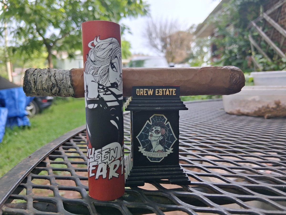 Farmer'sSheepdog (@rogerkholley1) on Twitter photo Queen of hearts from Cigar Federation. Aged for 2 years beyond... very nice. π₯π¨
<a href="/CigarFederation/">Cigar Federation</a>
#naturalsweeness
#postednuts
#hitsthespot Queen of hearts from Cigar Federation. Aged for 2 years beyond... very nice. π₯π¨
<a href="/CigarFederation/">Cigar Federation</a>
#naturalsweeness
#postednuts
#hitsthespot