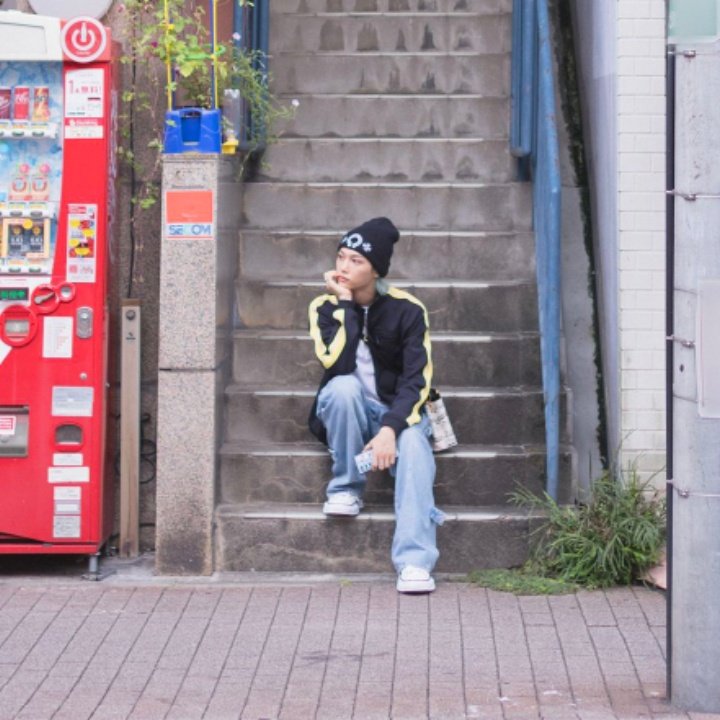 147chanlix's tweet photo. :) https://t.co/Io3k75adim