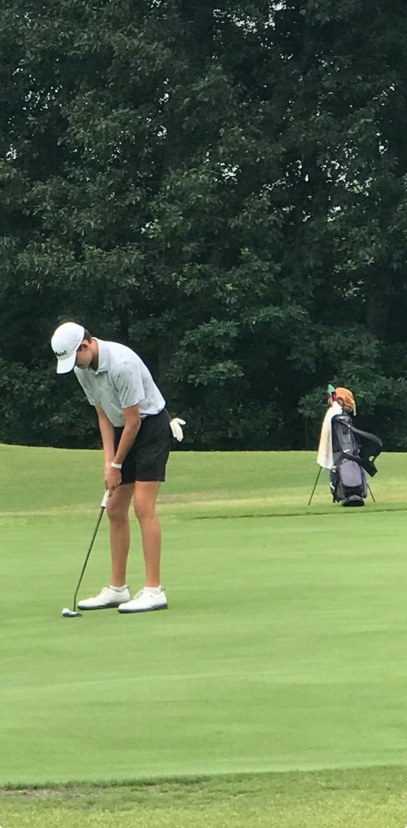samallen_1's tweet photo. Thank you @SJGT for a great weekend at The University of Georgia Golf Course. Had two solid rounds Saturday and Sunday, shot 77-78 for a T-35 finish. Lots of improving to do till my next event. Thank you to all who made this possible, and most of all, all glory to God! https://t.co/7QLbQeVYKe