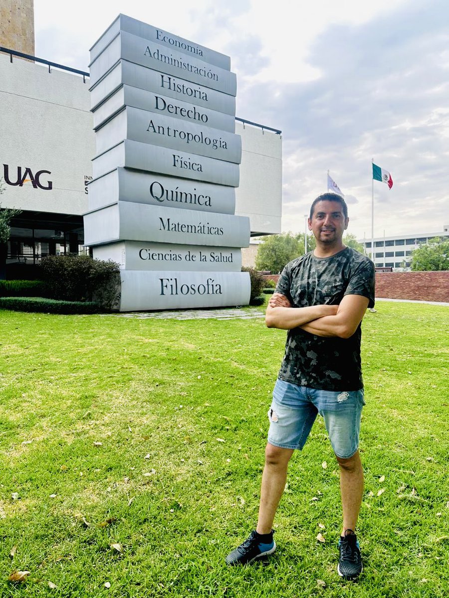 Hoy visitamos la <a href="/UAG_Oficial/">UAG</a>. Universidad privada que contribuye a la educación de calidad en nuestro estado de Jalisco.