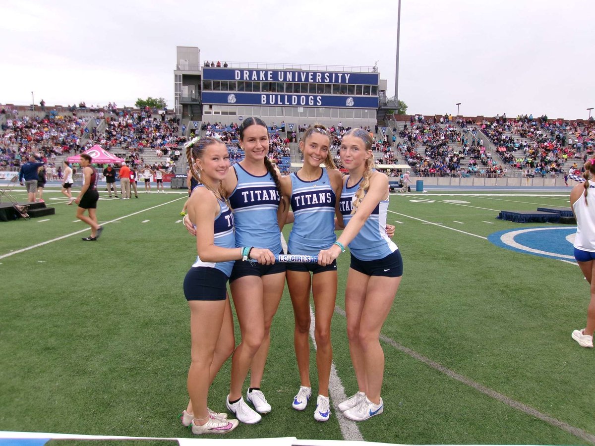 TitanGirlsTrack's tweet photo. https://t.co/UfgKbwCNX5