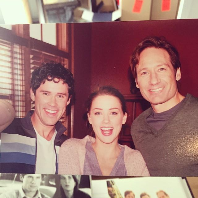 erikamafiXOXO's tweet photo. rare behind the scenes photo of amber heard with David Duchovny and Benjamin Hollingsworth on set of  'The Joneses' 2009 https://t.co/lvSk4gLoF3