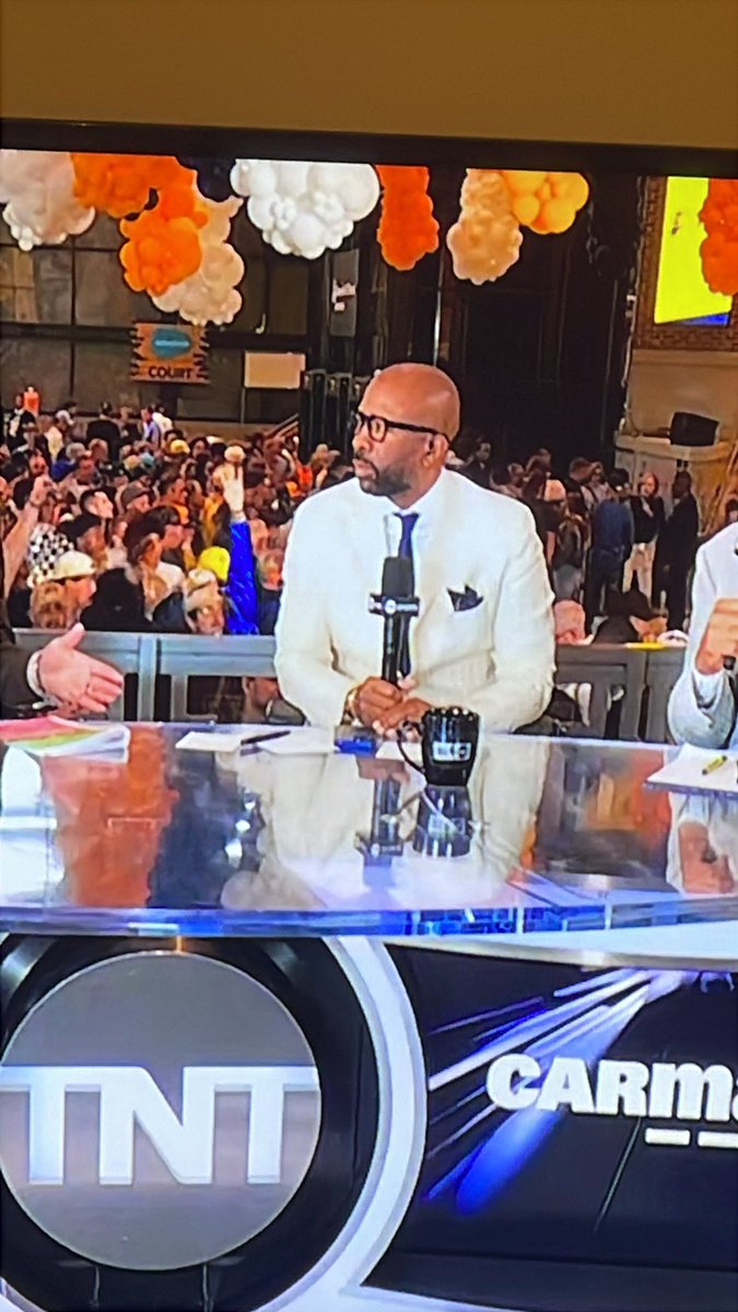 Holy dyed beard Batman <a href="/NBAonTNT/">NBA on TNT</a>