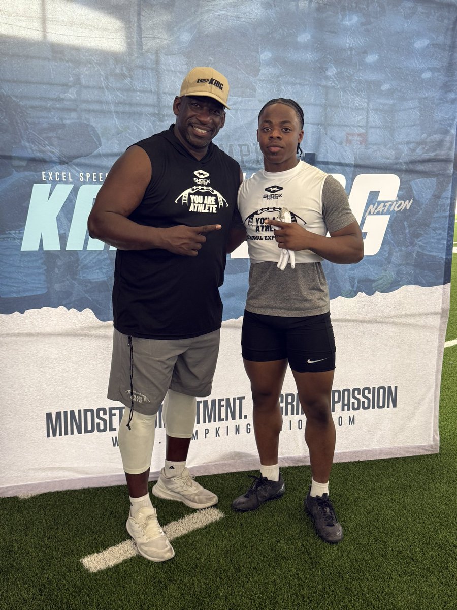 TaylorDaylin2's tweet photo. 2nd day of the yaa All-american camp, was selected MVP of all WR at the camp today, wonderful camp and numerous oppurtunities, can't to work next year!
@CoachTVoss @Coach_MasonWOT @CoachBryan13 @Coach_Rob_WSU @youareathlete @BHoward_11 @CoachJMcGowan @RivalsLandyn @BrianBrown___ https://t.co/wOQRyAYWvS