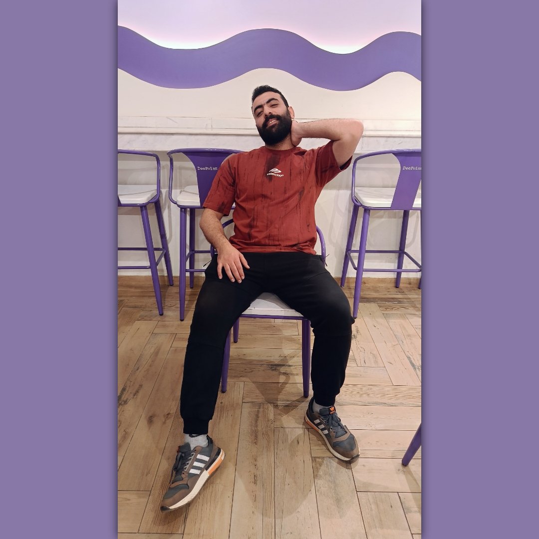 Mahmoud_b7b7's tweet photo. مع الأيام سيموت تعلقك، بكثير من الأشياء..🍂🖤 https://t.co/TFrYNvuAo6