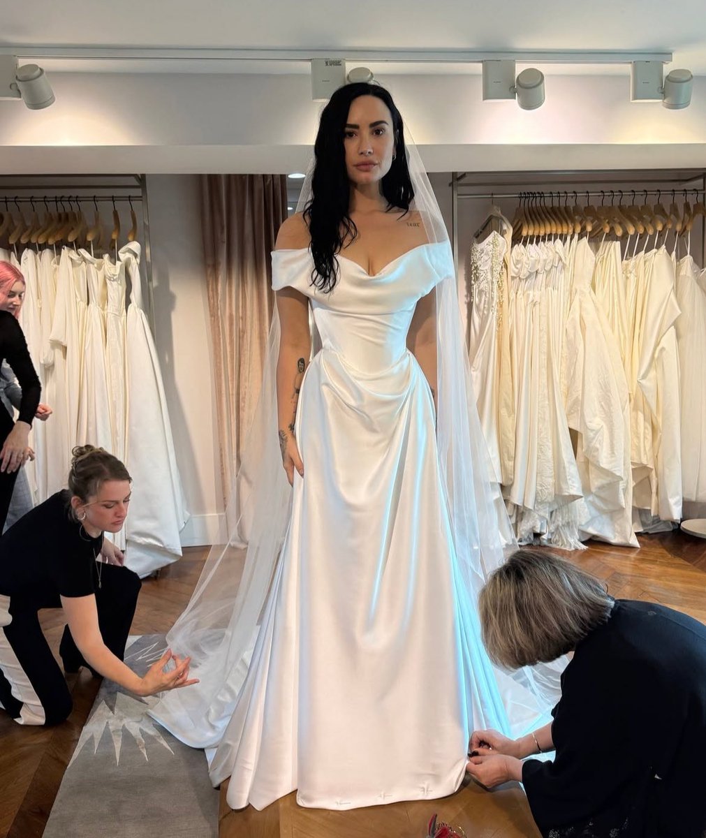 voguemagazine: Demi Lovato and Jordan "Jutes" Lutes are officially married! The couple's wedding took place in California this weekend, with <a href="/ddlovato/">Demi Lovato</a> wearing a pearl-white, corseted Vivienne Westwood dress.

"When I was thinking about what dress style I wanted, I often found